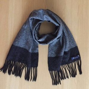 Club Room Men’s 100% Cashmere Charcoal Scarf